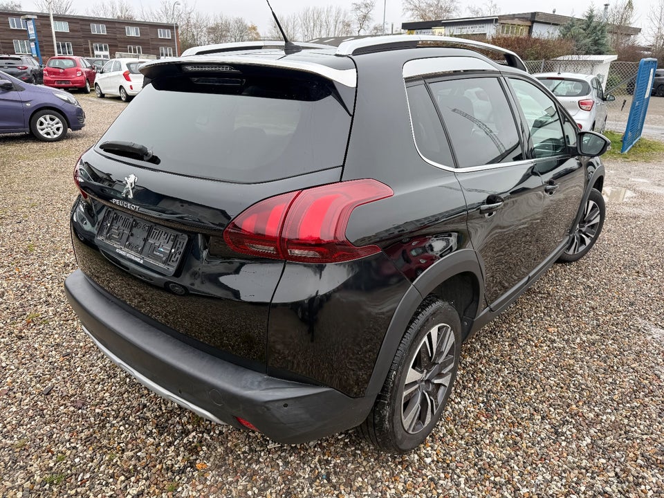 Peugeot 2008 1,5 BlueHDi 100 Allure Sky 5d
