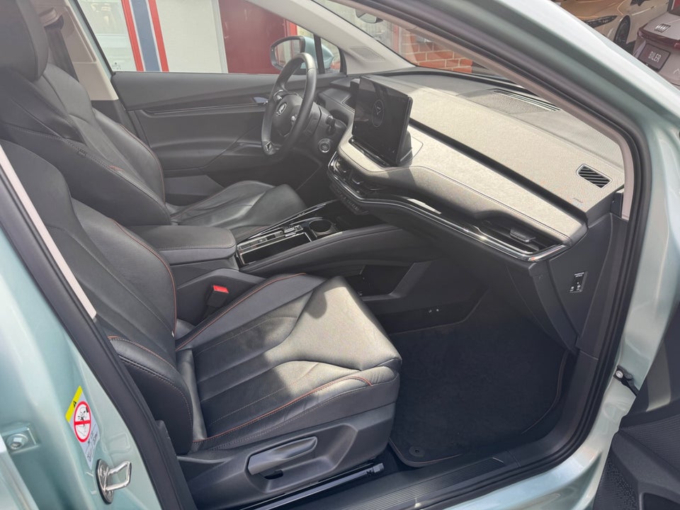 Skoda Enyaq 60 iV Suite 5d