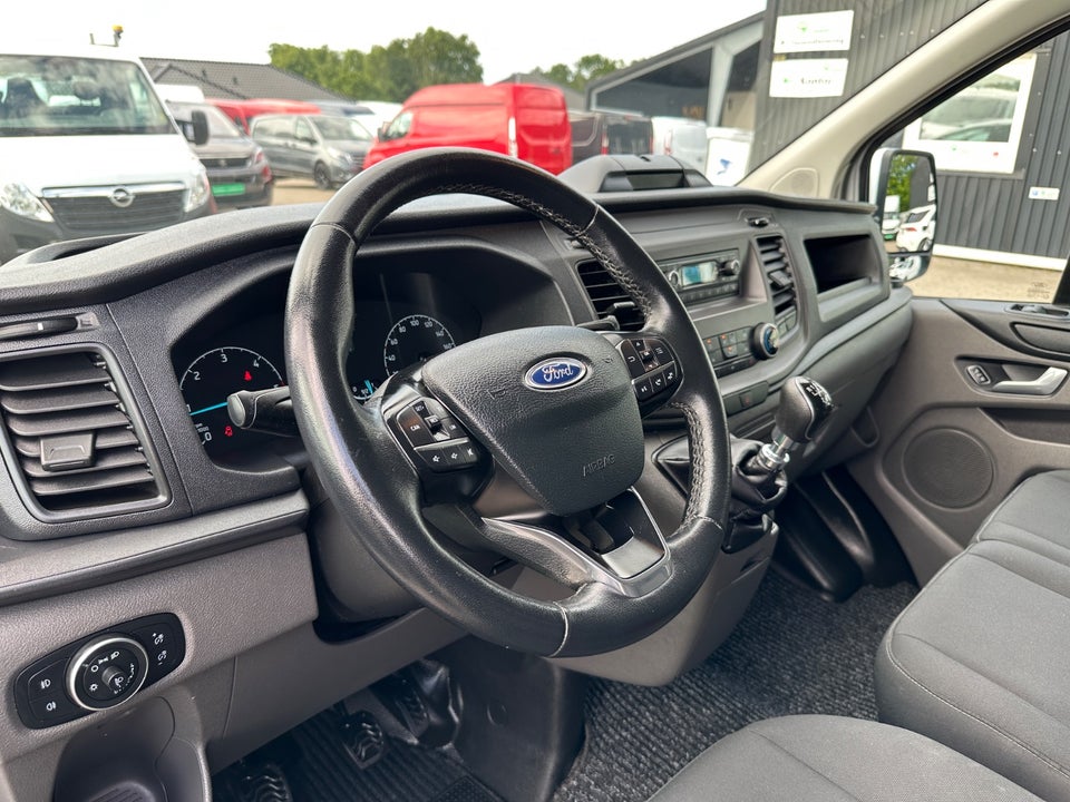 Ford Transit Custom 300 L2 2,0 TDCi 130 Trend