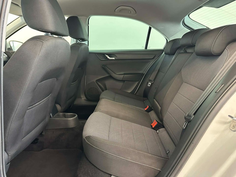 Skoda Rapid 1,4 TSi 122 Active DSG 5d