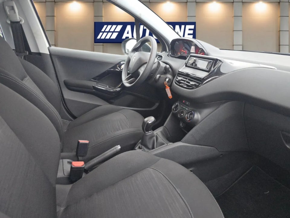 Peugeot 208 1,0 VTi Access 5d
