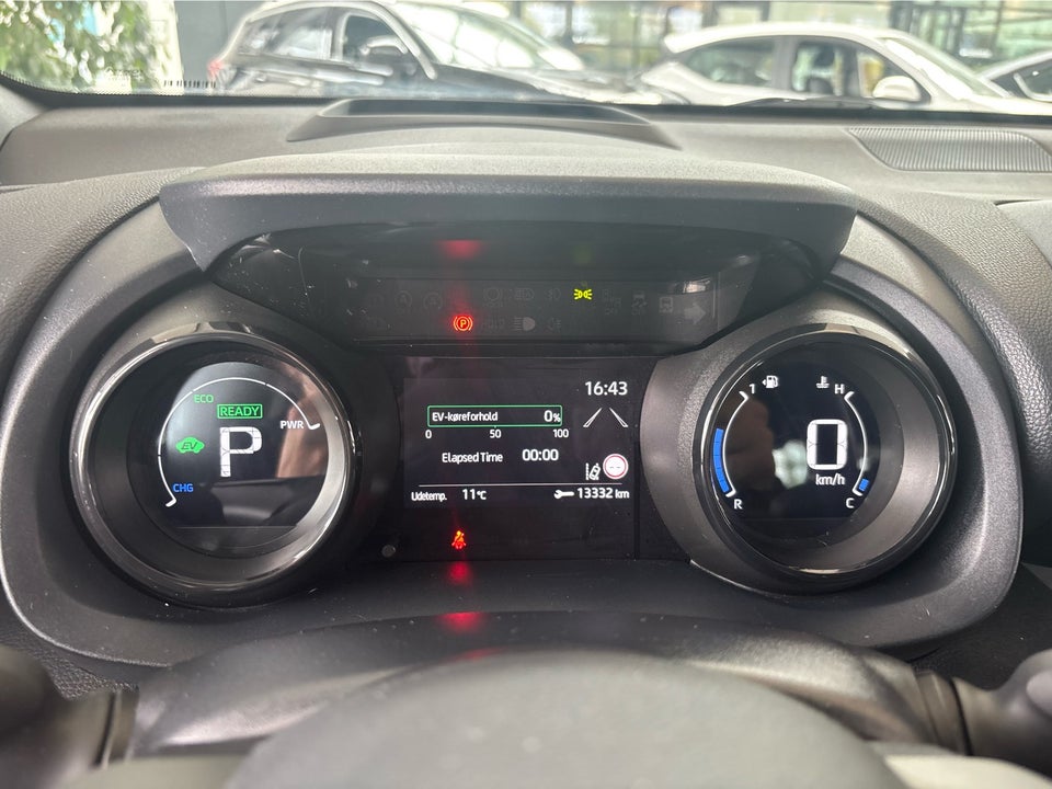 Toyota Yaris 1,5 Hybrid H3 Premier Edition e-CVT 5d