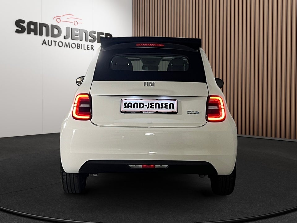 Fiat 500e 42 Icon Cabrio 2d