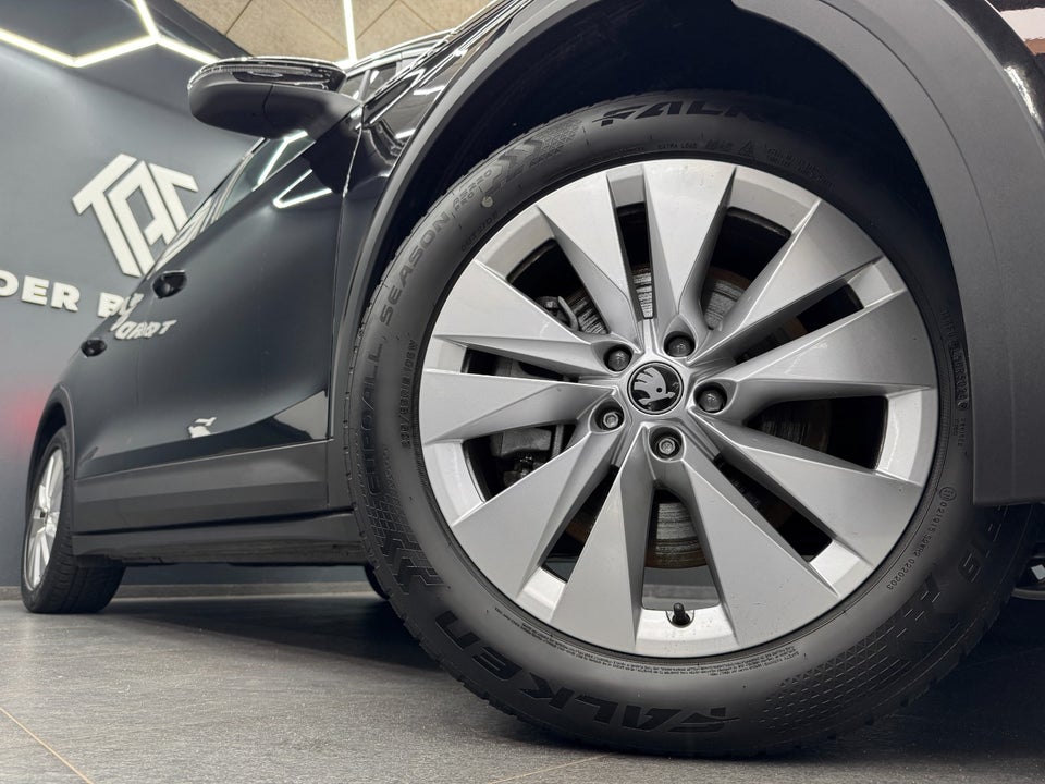 Skoda Elroq 85 iV Loft 5d