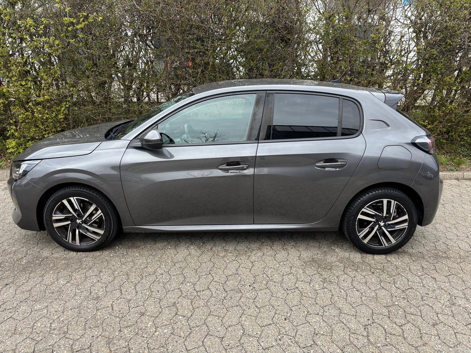 Peugeot 208 1,2 PureTech 100 Allure EAT8 5d