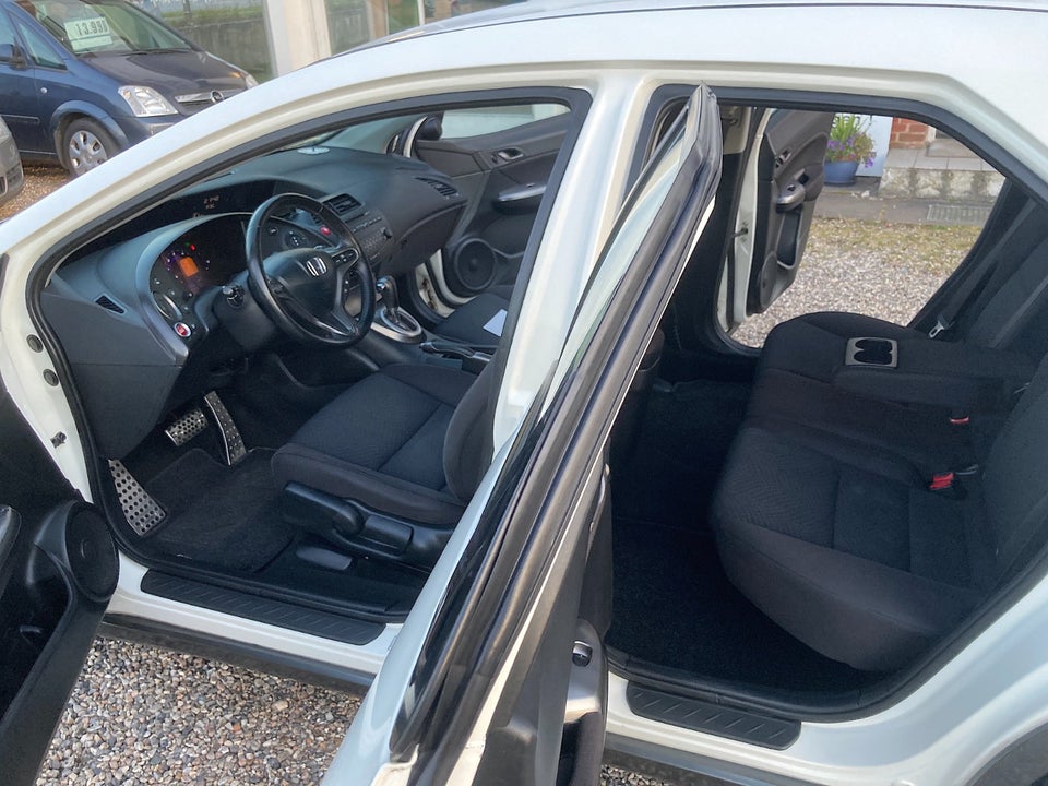Honda Civic 1,8 Sport aut. 5d