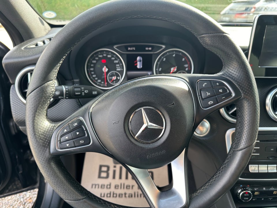 Mercedes A180 d 1,5 AMG Line 5d