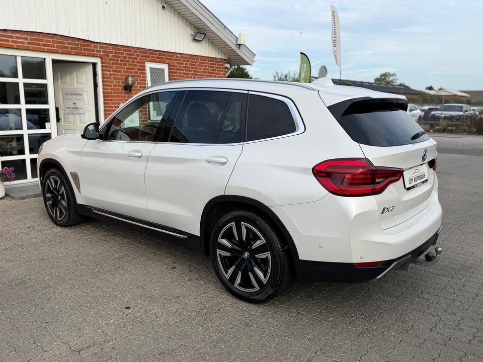 BMW iX3 Charged Impressive 5d