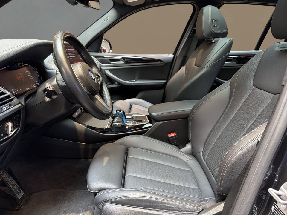 BMW iX3 Charged M-Sport 5d