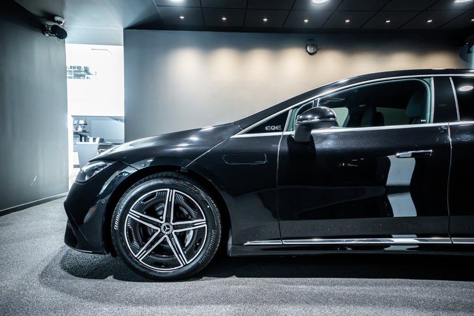 Mercedes EQE350 AMG Edition 4d