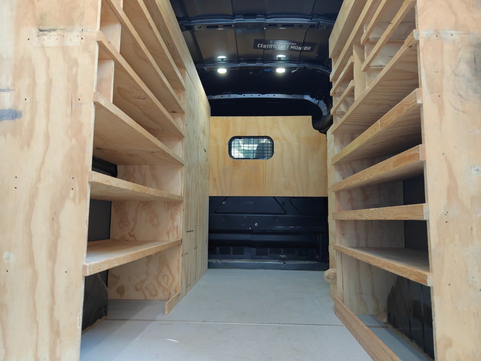 Ford Transit Custom 300 L2 2,0 TDCi 170 Trend
