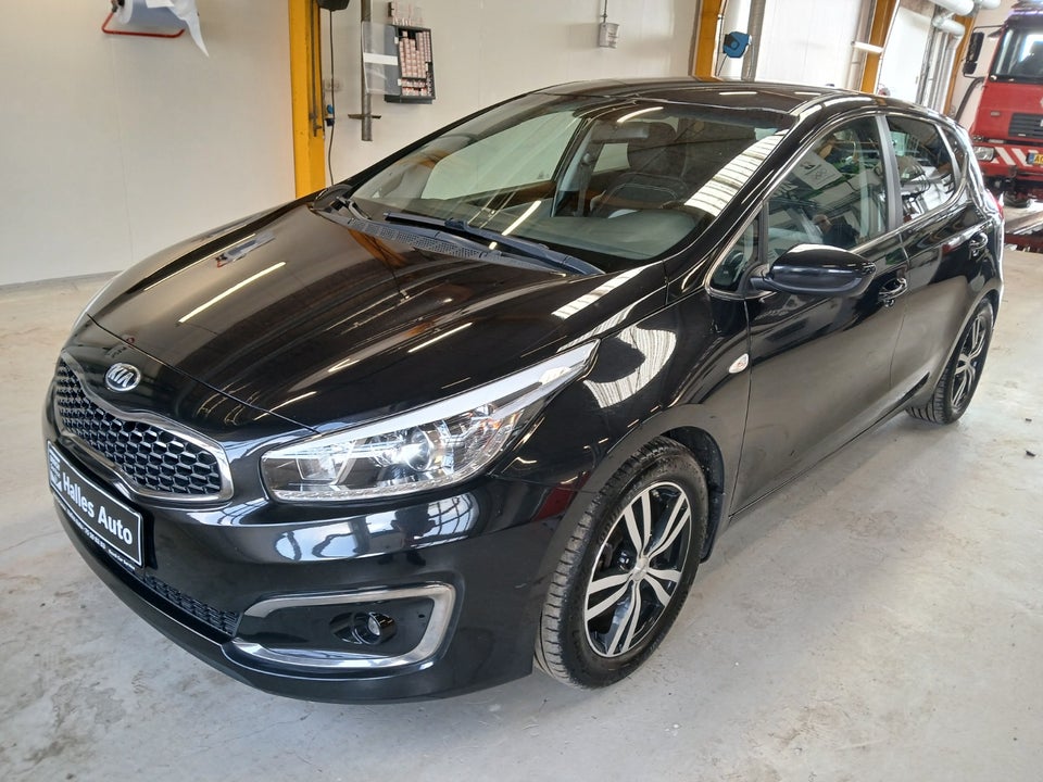 Kia Ceed 1,6 CRDi 136 Limited 5d