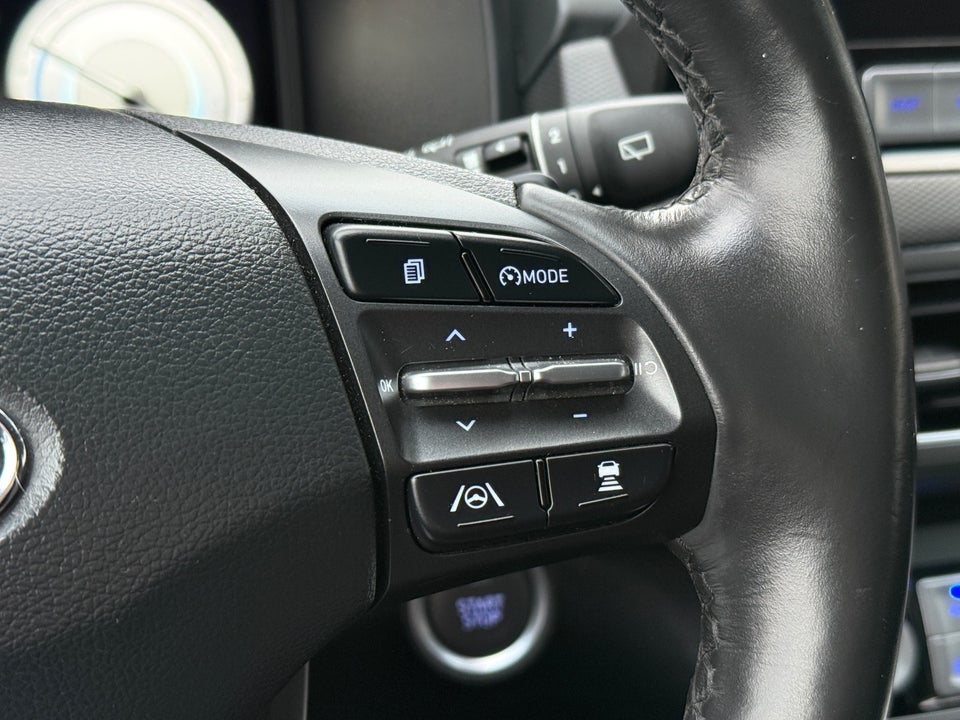 Hyundai Kona 64 EV Premium 5d