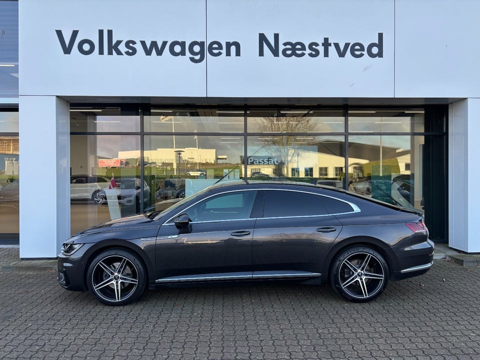 VW Arteon 2,0 TSi 190 R-line Business DSG 4d