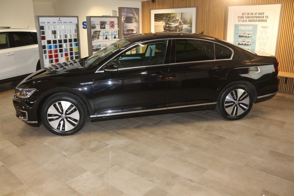 VW Passat 1,4 GTE Highline DSG 4d