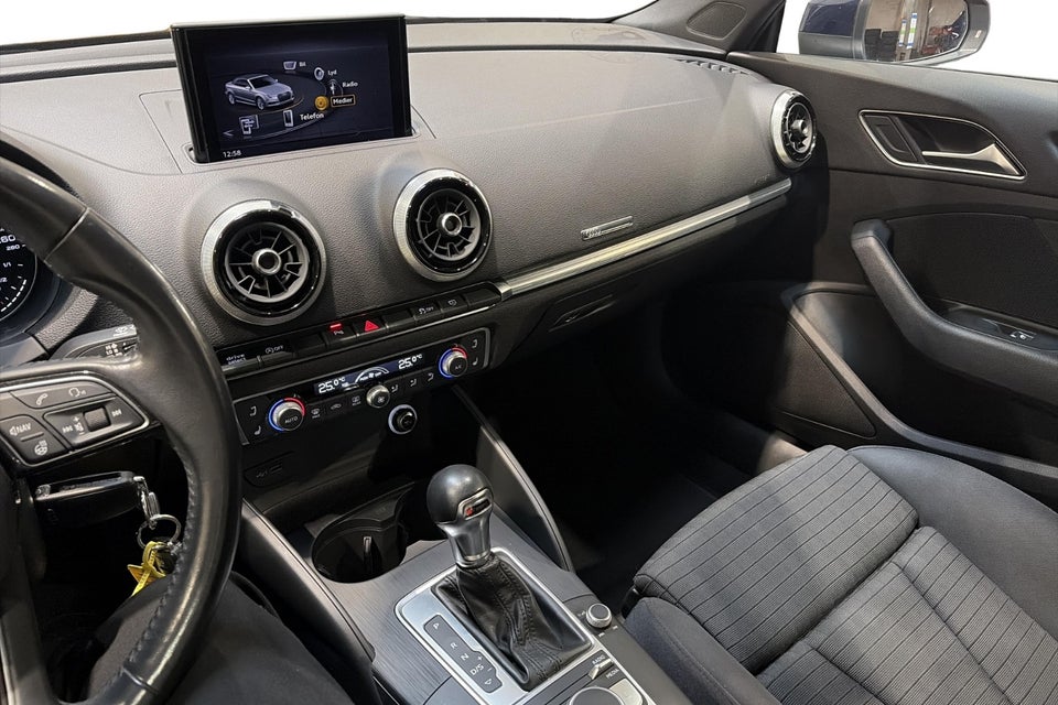 Audi A3 35 TFSi Sport Cabriolet S-tr. 2d