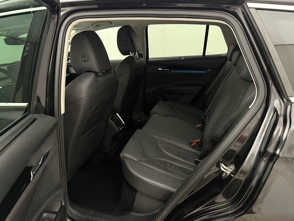 Skoda Enyaq 80 iV Plus Suite 5d