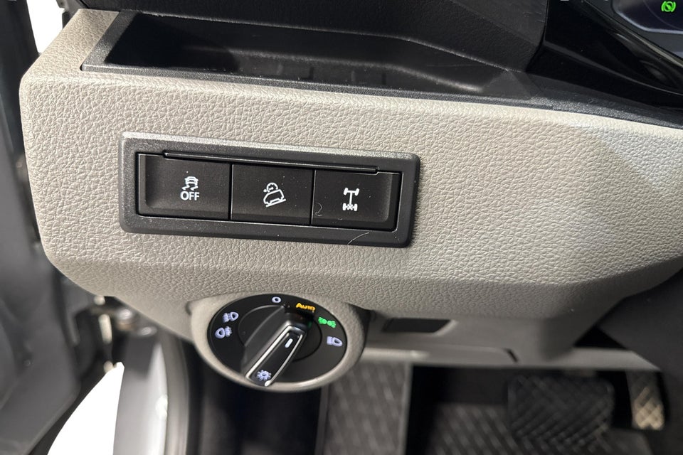VW Transporter 2,0 TDi 204 Kassevogn DSG 4Motion kort
