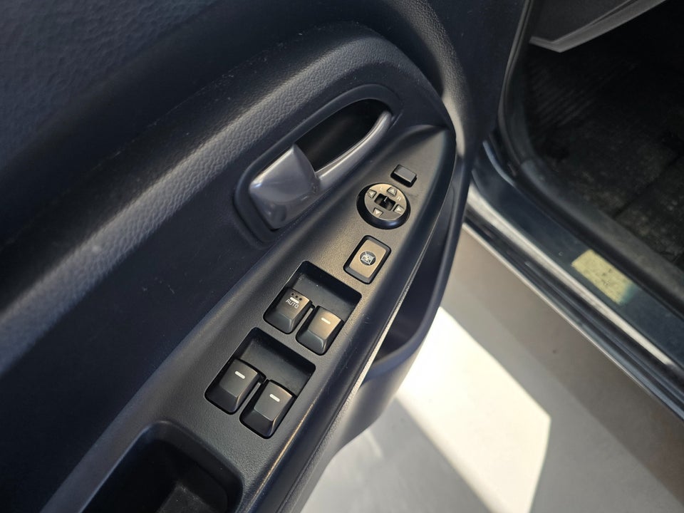 Kia Rio 1,4 CVVT Attraction 5d