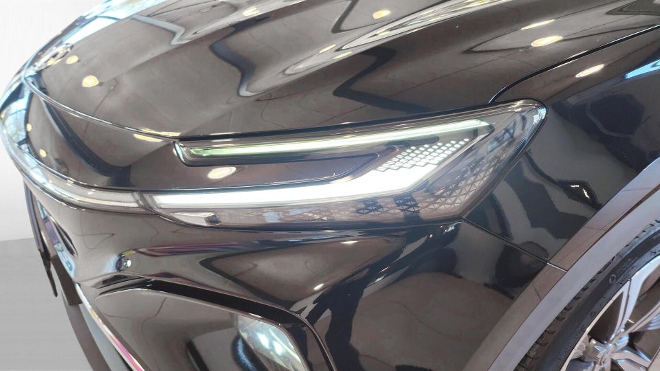 MG Marvel R Luxury 5d