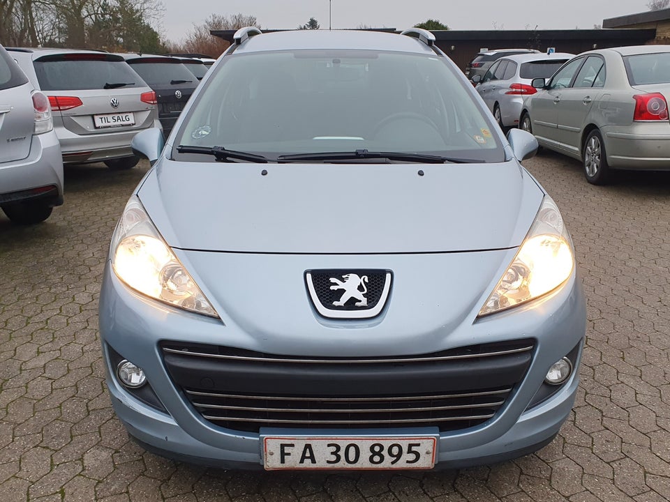 Peugeot 207 1,4 VTi Premium SW 5d