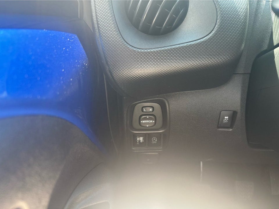 Citroën C1 1,0 VTi Shine 5d