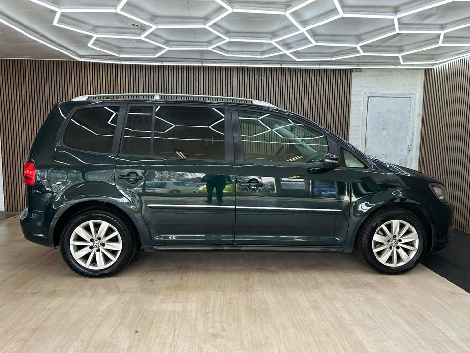VW Touran 2,0 TDi 177 Highline DSG 7prs 5d