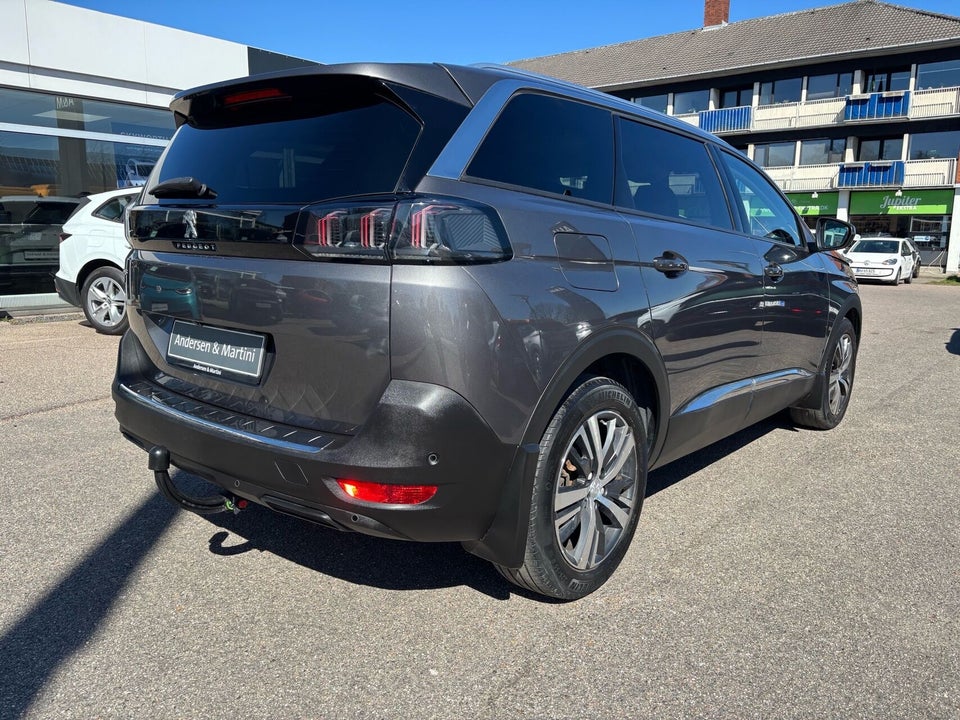 Peugeot 5008 1,5 BlueHDi 130 Active EAT8 7prs 5d