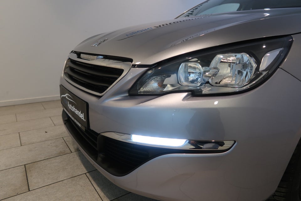 Peugeot 308 1,6 THP 125 Active 5d