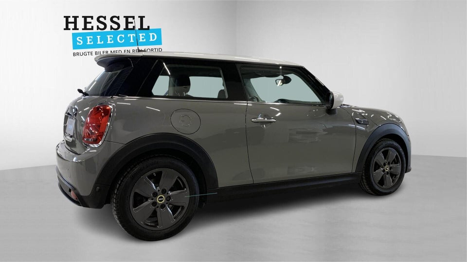 MINI Cooper SE Essential 3d