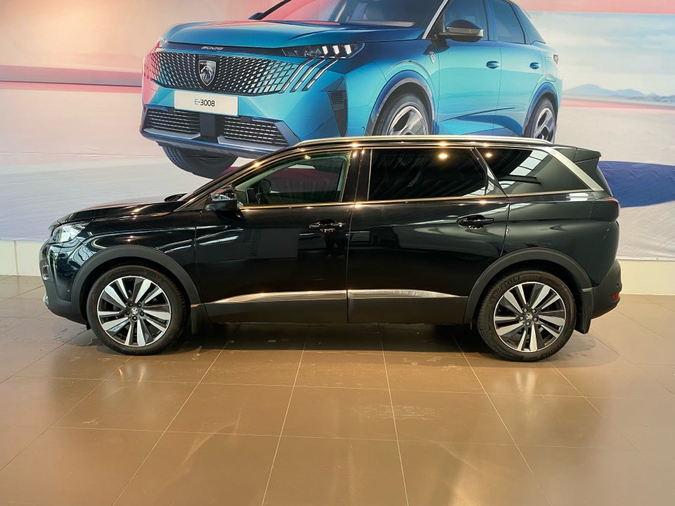 Peugeot 5008 1,5 BlueHDi 130 Allure Pack 7prs 5d