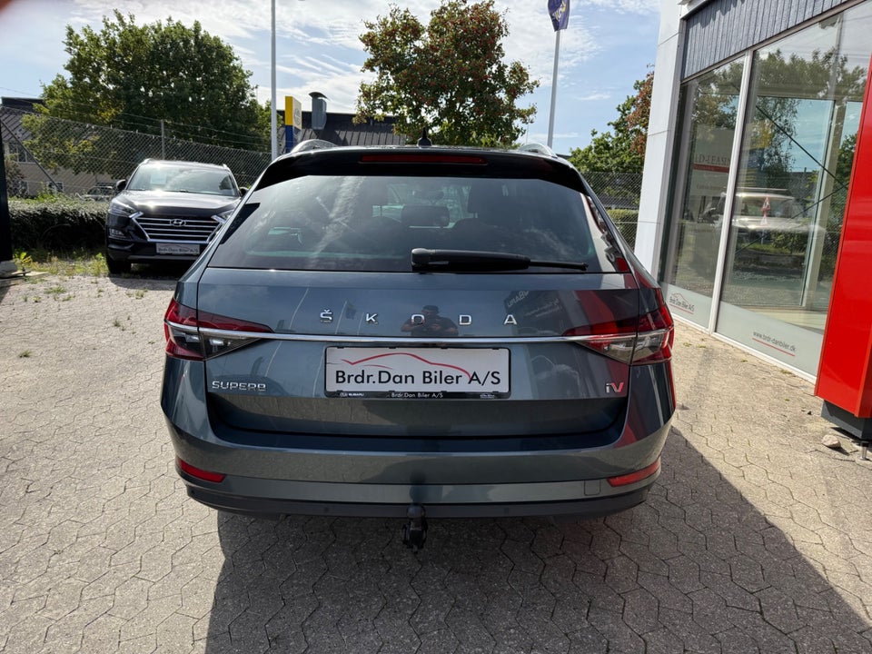 Skoda Superb 1,4 TSi iV Style Combi DSG 5d