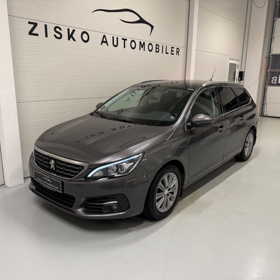 Peugeot 308 1,6 BlueHDi 120 Allure Sky 5d