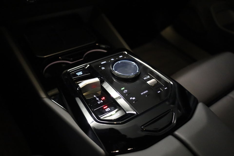 BMW i5 eDrive40 M-Sport 4d