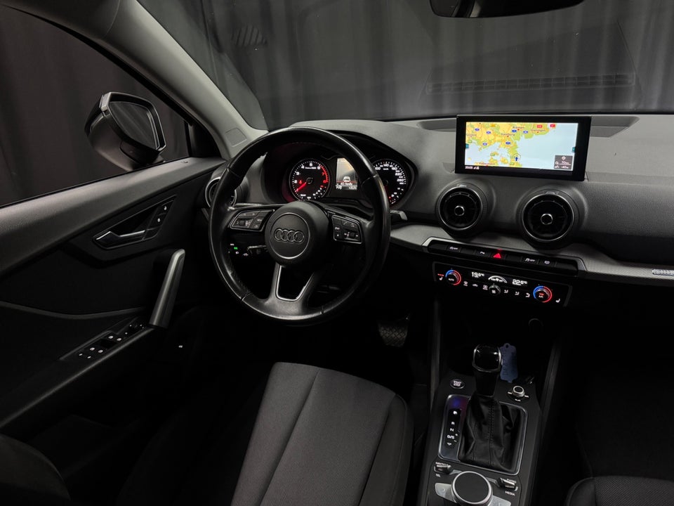 Audi Q2 35 TFSi Prestige S-tr. 5d