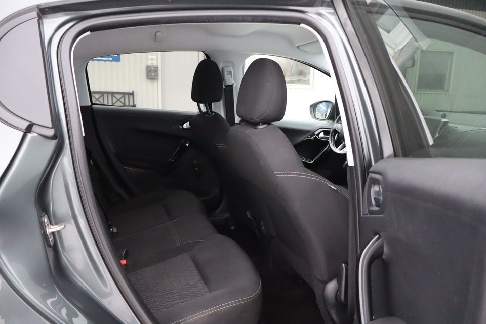 Peugeot 208 1,6 BlueHDi 100 Allure 5d