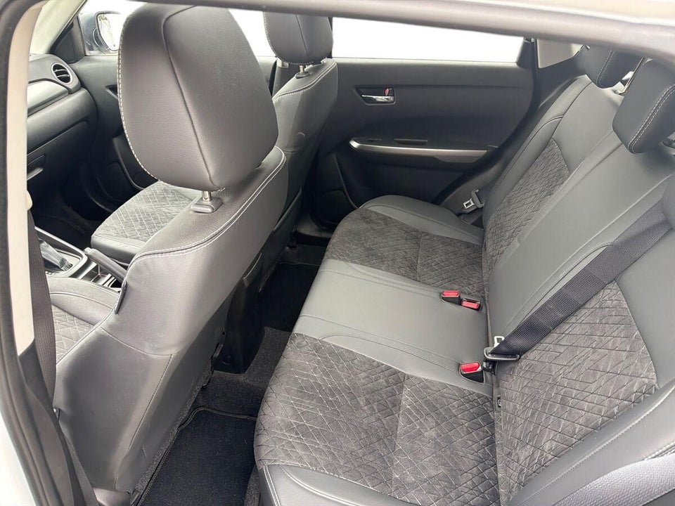 Suzuki Vitara 1,0 Boosterjet Adventure aut. 5d