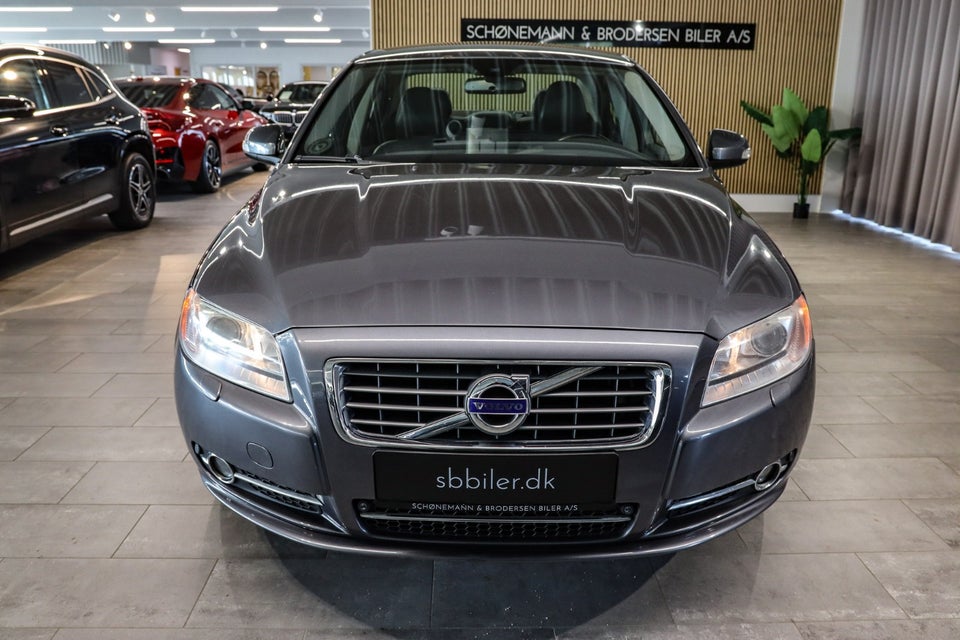 Volvo S80 2,4 D5 205 Summum aut. 4d