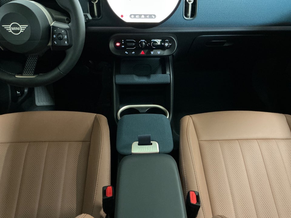 MINI Countryman SE Favoured Trim XL ALL4 5d