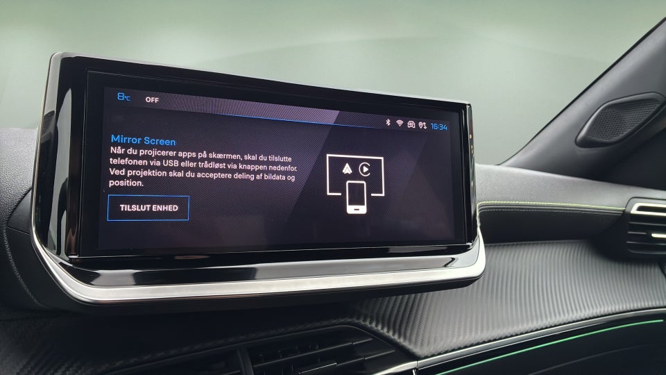 Peugeot e-2008 54 GT 5d