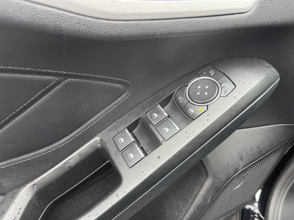 Ford Focus 1,0 EcoBoost Titanium stc. aut. 5d