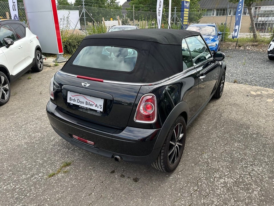 MINI One 1,6 Cabriolet 2d