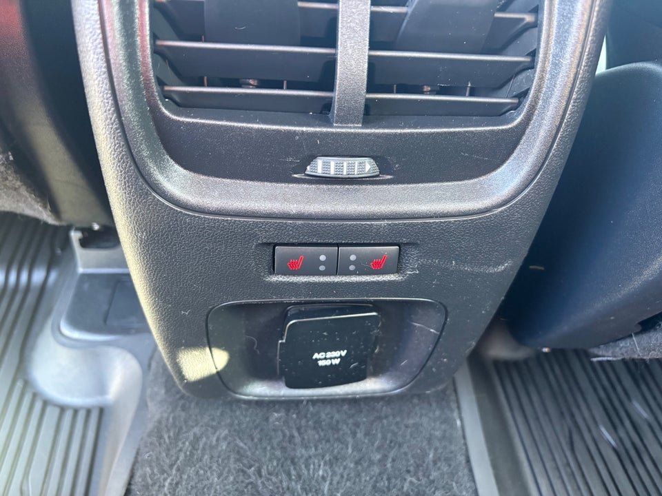 Ford Kuga 2,5 PHEV Vignale CVT 5d