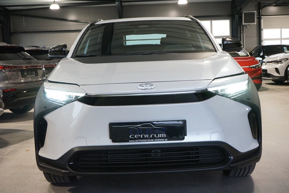 Toyota bZ4X Prestige 5d