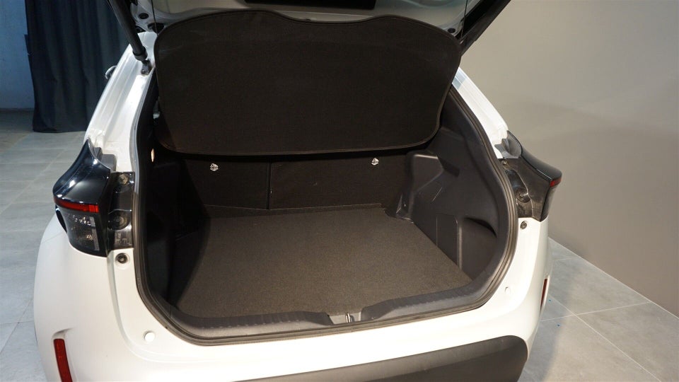 Toyota Yaris Cross 1,5 Hybrid Style Tech+ e-CVT 5d