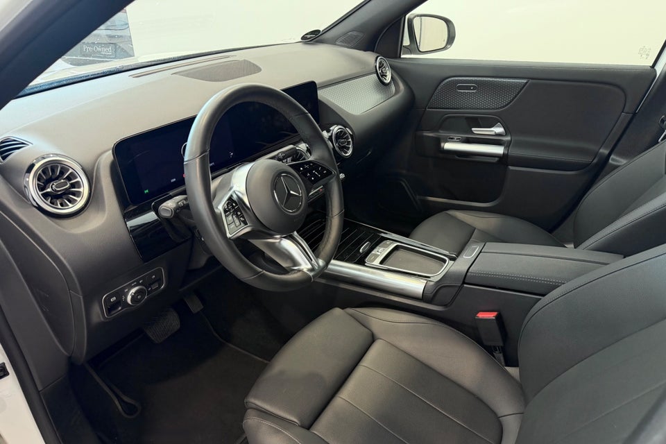 Mercedes EQA250 Progressive 5d