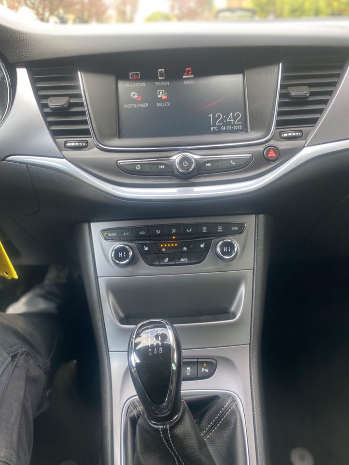 Opel Astra 1,6 CDTi 110 Dynamic 5d