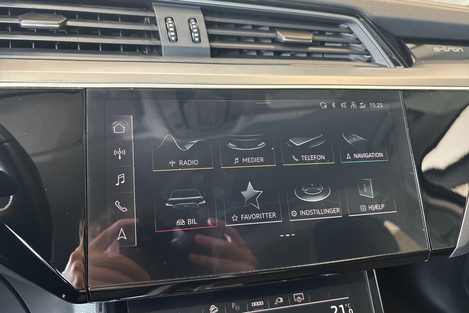 Audi e-tron 50 quattro 5d