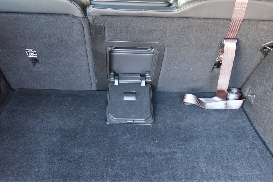 Volvo V60 2,0 T6 ReCharge R-Design aut. AWD 5d