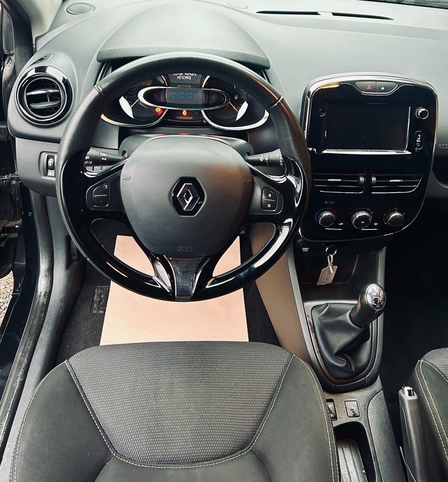 Renault Clio IV 1,5 dCi 75 Expression 5d